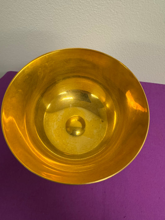 Chalice 7 - 7.25" Sturdy Liturigical Chalice Flat Bottom Thin Stem