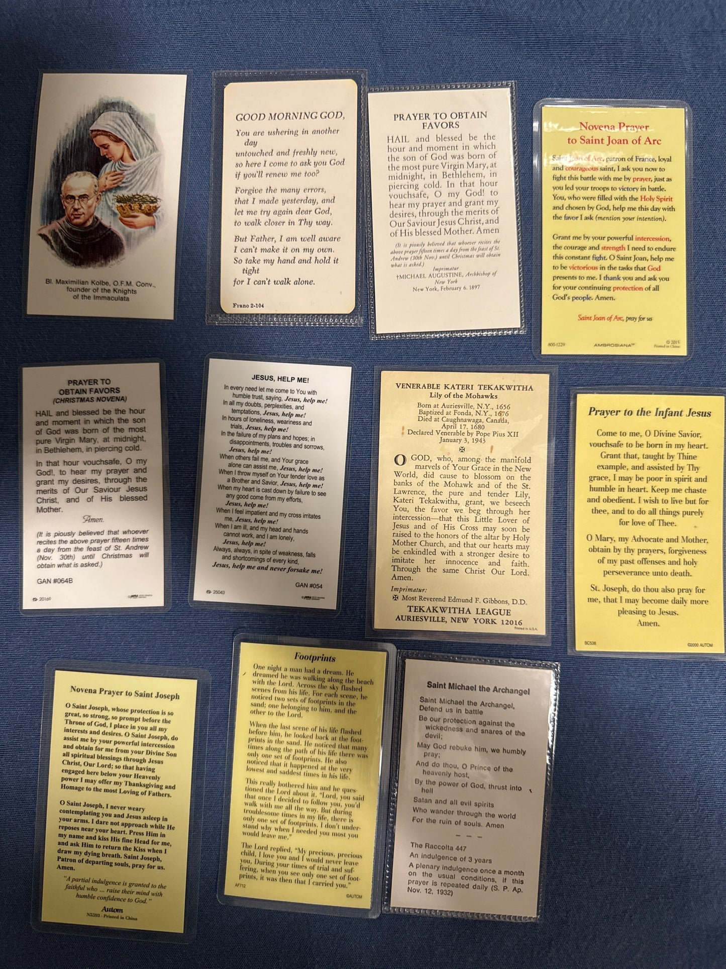 Laminated Holy Cards 11 - Lot of 11, various saints and prayers, see pictures