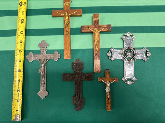 Crucifix 37 - lot of 6 brass and wood